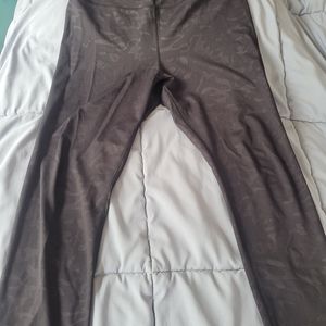 Zyia subtle camo light and tights!